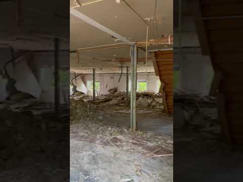 Sloop oude gebouw: personeelskamer